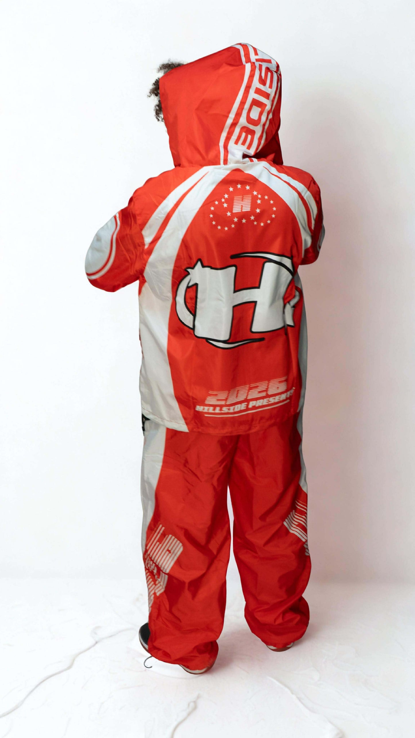 Hillside 26 Sport Windbreaker Set – Red/White